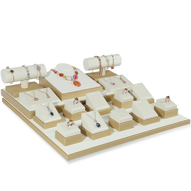 Бежевый ювелирный нефритовый демонстрационный реквизит из искусственной кожи с