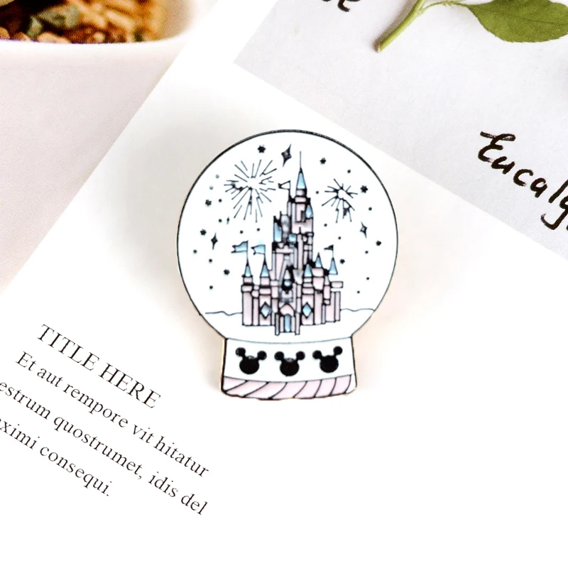 XEDZ новая брошь в виде замка с хрустальным шариком фейерверка детский значок