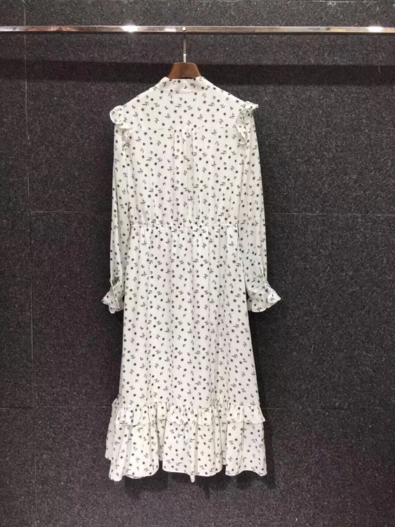 

2021 early spring new fashion women's neck tie ruffled print decoration long-sleeved long dress 104