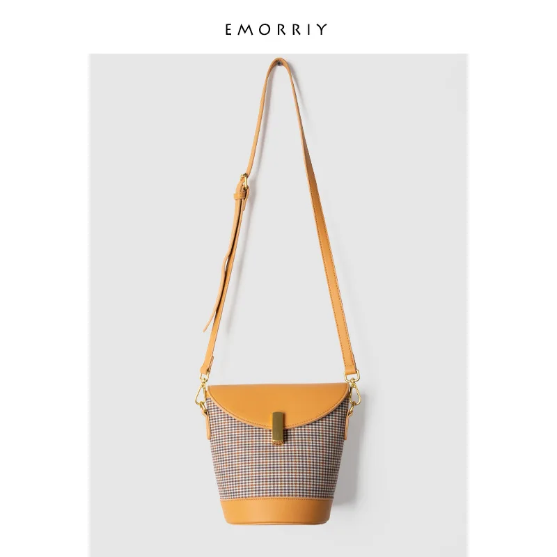 

Women's Bag 2020 Single Shoulder Messenger Bag Lattice Bucket Bag
