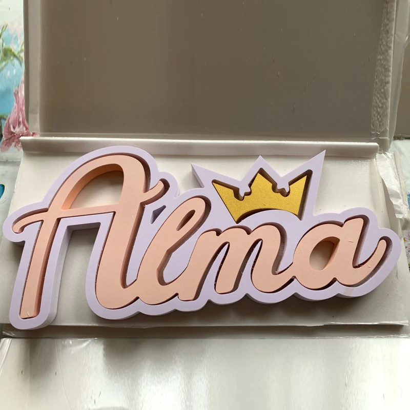 Именной стенд с короной принцессы детские Персонализированные деревянные