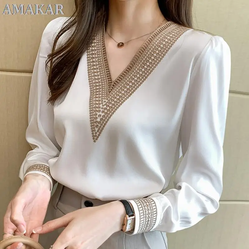 

Long Sleeve White Blouse Tops Blouse Women Blusas Mujer De Moda 2021 Embroidery V-Neck Chiffon Blouse Shirt Women Blouses