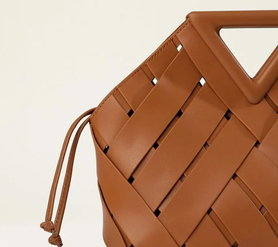 2021 Women's Shoulder Bag 100% Genuine Leather Handmade Woven  Bag Luxury Brand Fashion Designer Totes Bolso images - 6