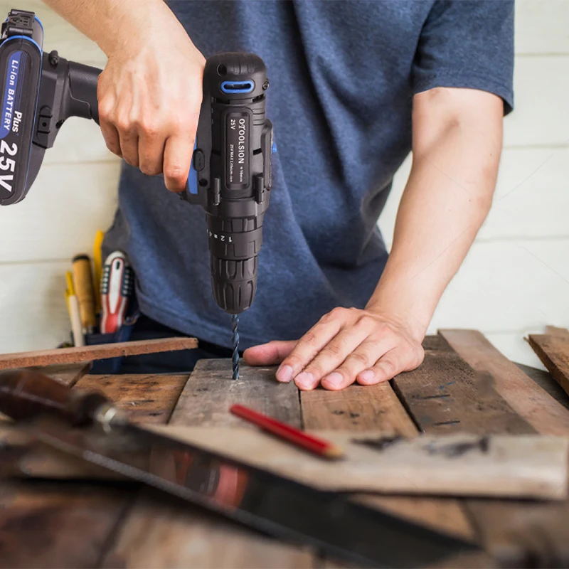 Бесщеточный шуруповерт 25 В с ударом, электрическая дрель 2 скорости, набор инструментов для сверления и закручивания на 38 аксессуаров.