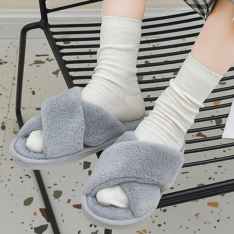 

Winter Women House Slippers Cross Fur Fashion Warm Shoes Flip Flops Slip on Flat Female Slides Gray INS Cozy Home Furry Slippers