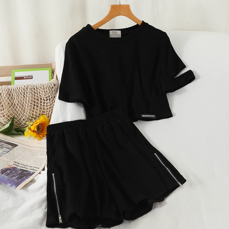 

Abrini Women Tees and Shorts Tracksuits Casual Two Pieces Suits For Women T-shirts and Shorts Sets Women 2021 Summer Beach Suits