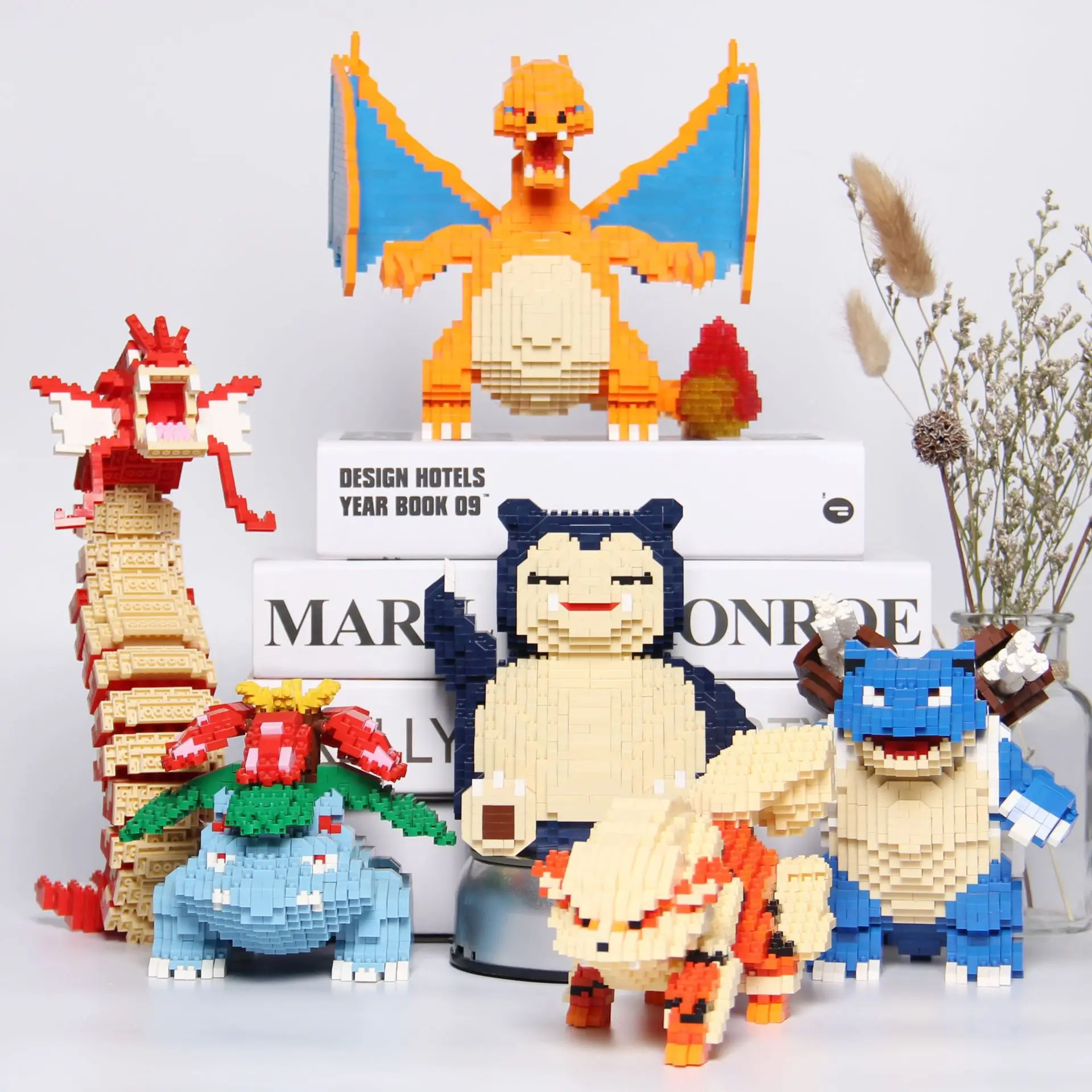 Pokemon Micro Brick Charmander Gyarados Blastoise Bulbasaur DIY Mini Building Blocks Arcanine Pikachu Snorlax Figures Toys