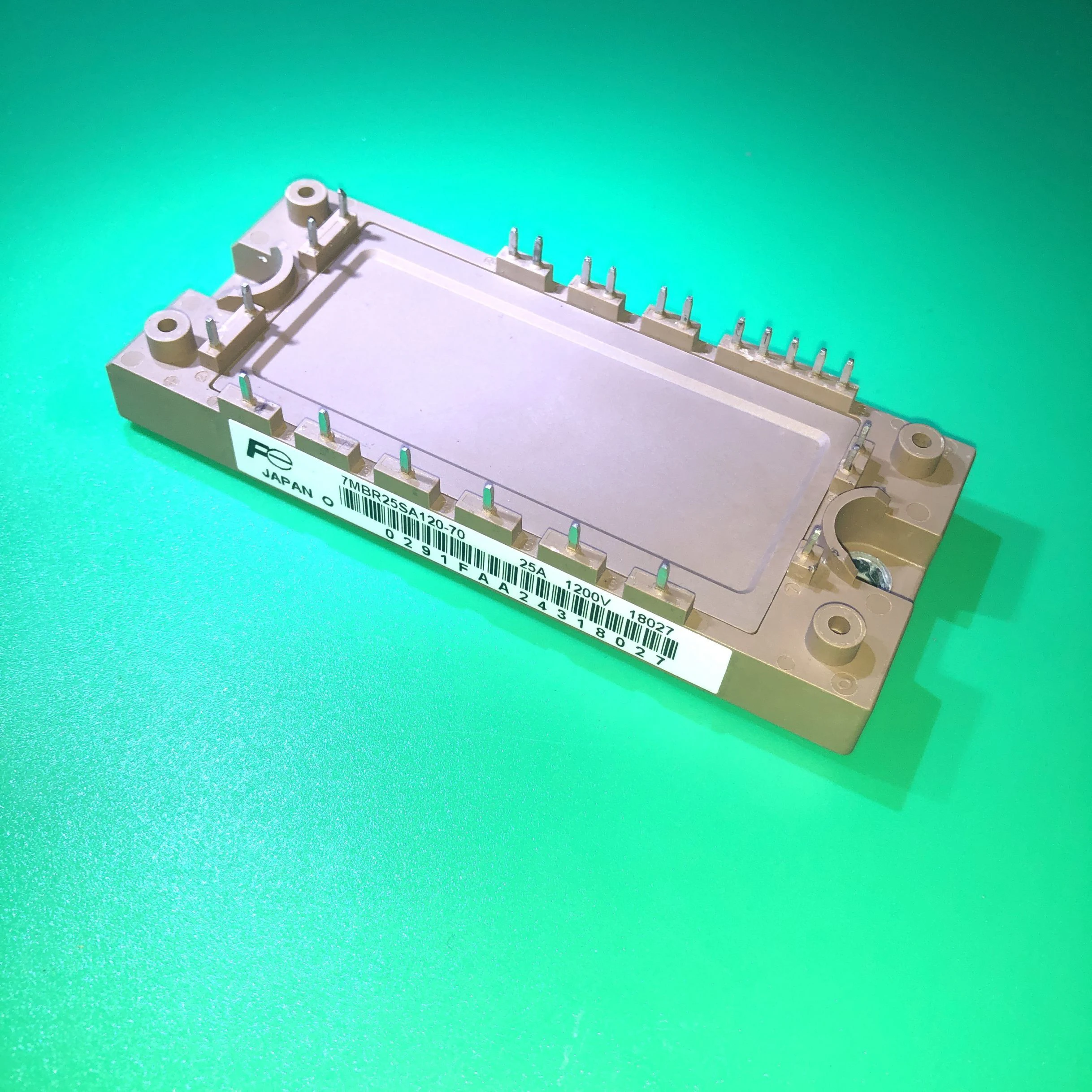 7MBR25SA120-70 IGBT 7MBR 25SA120-70 25A 1200V PIM модуль 7MBR25SA12070 7MBR25SA-120-70 7MBR25SA 120-70 7MBR25 SA120-70