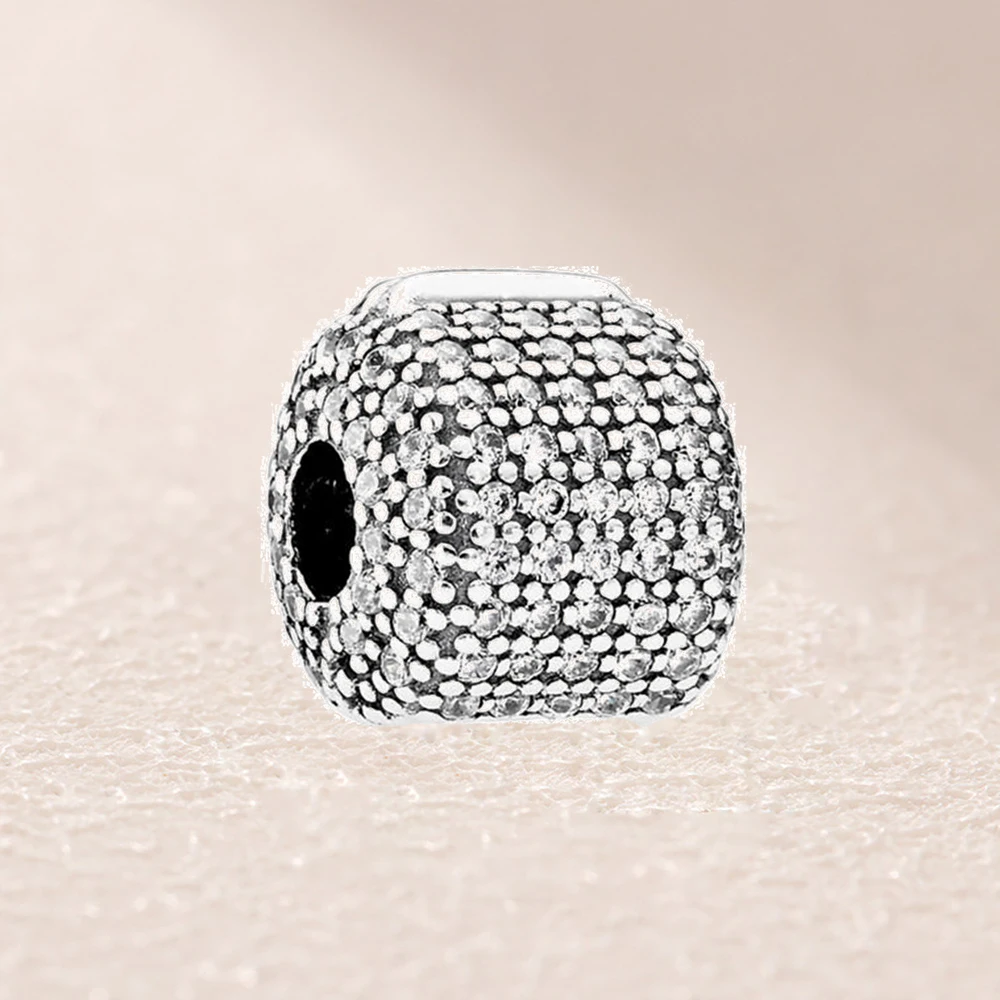 

791873CZ PAVE BARREL CLIP