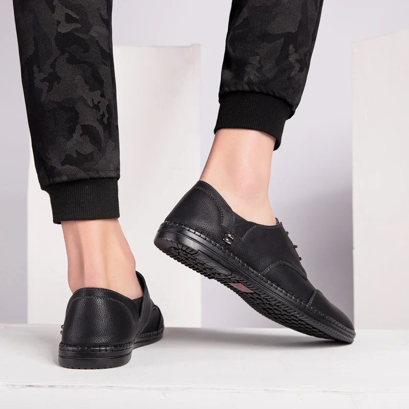 Мужские модные кожаные свадебные туфли Удобные лоферы без застежки мокасины