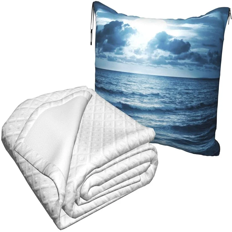 barato Mar E Céu Azul Paisagem Mapa Viagem Travesseiro Cobertor Dois-em-um Mochila Cinta E Compacto Avião Saco Cintura Apoio