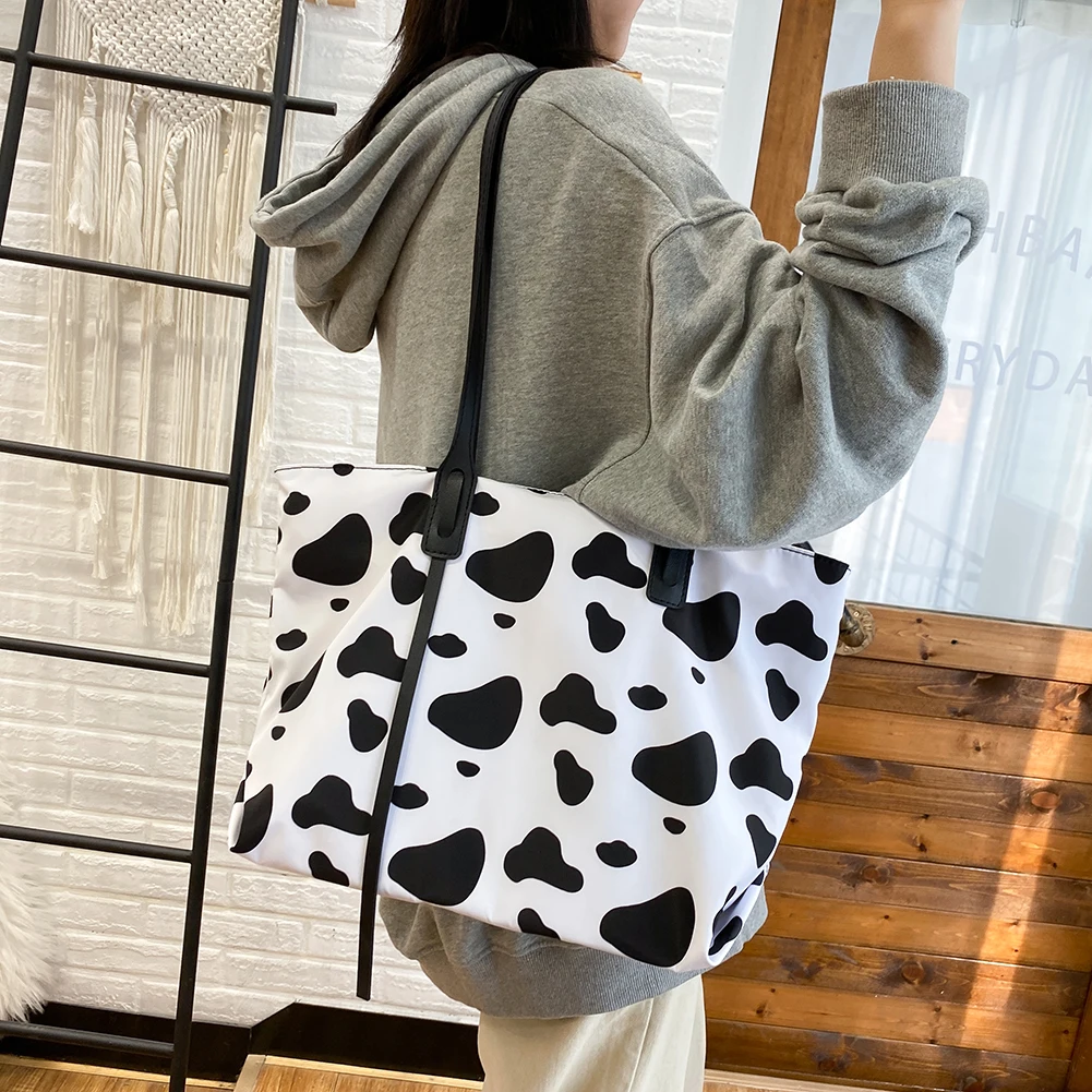 

Casual Women Handbags Brand Designer Ladies Oxford Cloth Cow Pattern Bags Fashionable Shoulder Waist Fanny Pack Women 2020