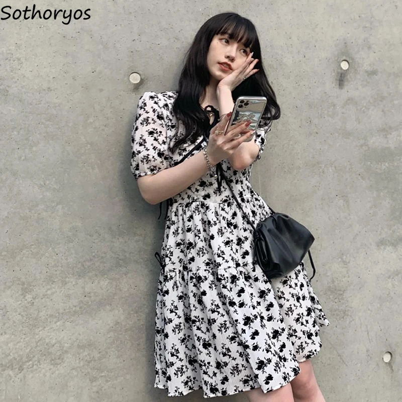 

Dress Women Summer Floral Lace-up V-neck Slim Vestido Students Short Puff Sleeves Sweet Stylish Dresses Womens All-match Outwear