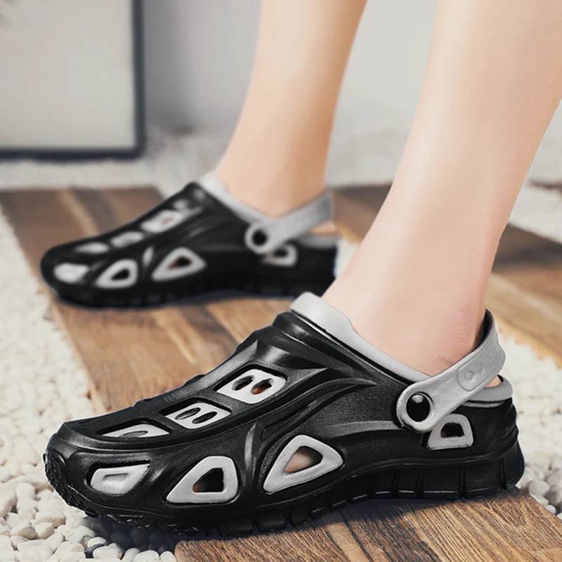 Summer Men Casual Sandals Outdoor Women Beach Shoes Fashion Indoor Slippers High Quality EVA Lazy Hole Shoes 39-44