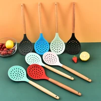 long handle useful non stick silicone strainer spoon wooden handle skimmer strainer filter for home