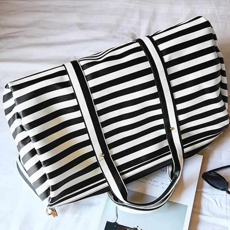 2019 Модные женские дорожные сумки в черно-белую полоску вместительные для ручной