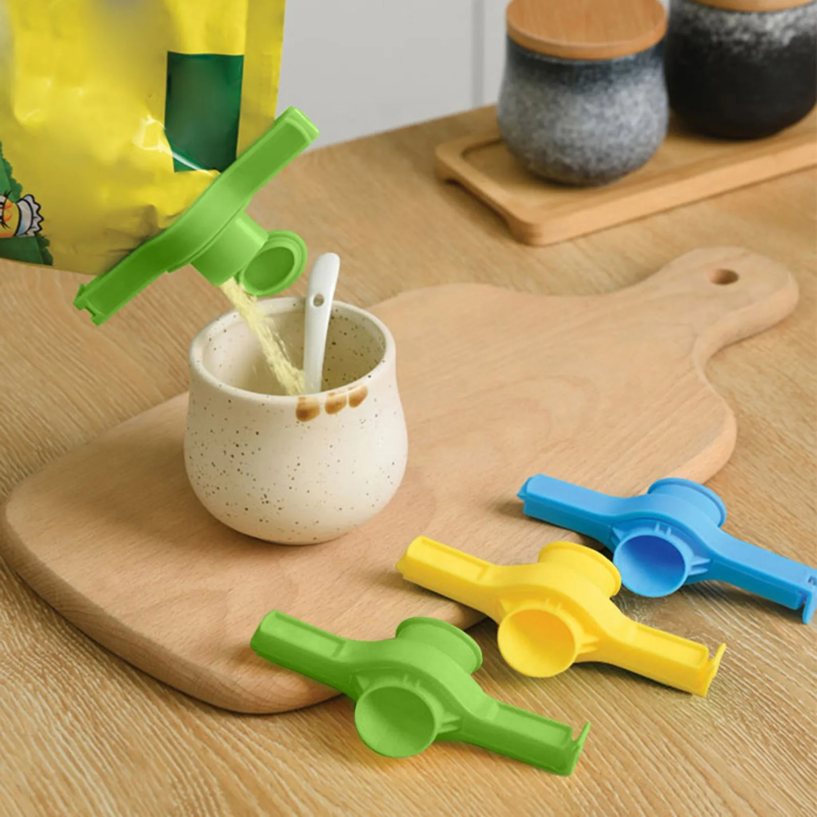 

Portable New Kitchen Storage Food Snack Seal Sealing Bag Clips Sealer Clamp Plastic Tool Kitchen Accessories Seam Cover