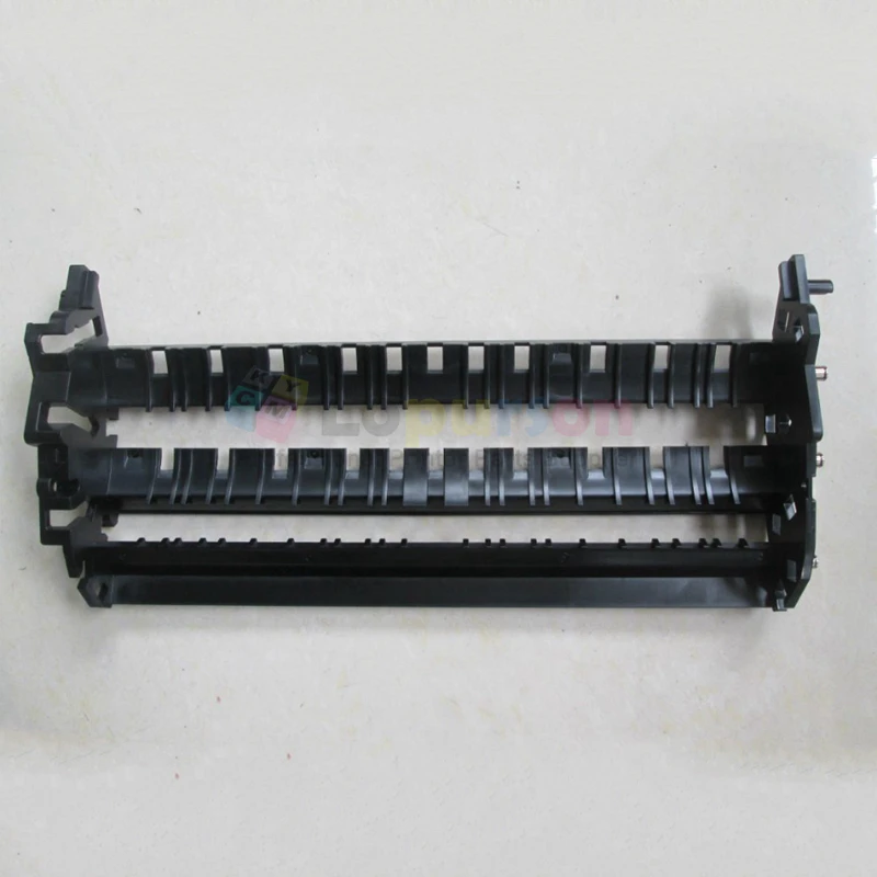 Fuji Frontier 550 570 LP5500 LP5700 Minilabs направляющая стойка 363D1060016G 363D1060016 363D1060016C 363D1060016E |