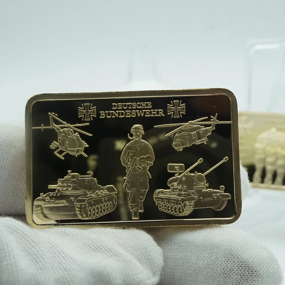 

1pcs WWII Soldier Gold Plated Bullion Bar 999. gold Souvenir Coin Challenge Coins Collected Gift