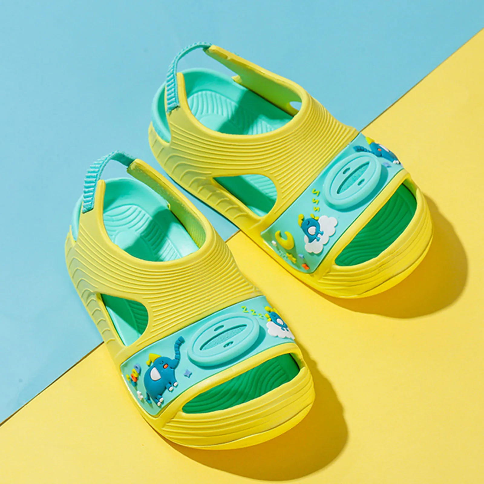 

New mosquito repellent children girls boys baby kids sandals non-slip Baotou toddler shoes beach shoes stitching summer sandals