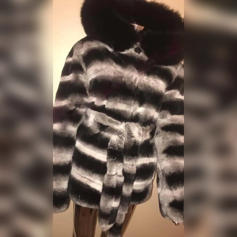 Women Fashion Natural Rex Rabbit Fur Coat with Hood Thick Warm Winter Fashion Woman Genuine Rex Rabbit Fur Coats Medium Length