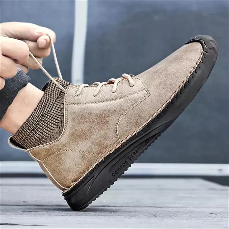

Men Casual Shoes New PU Leather High Top Knited Handmade Sewing Male Footwear Luxury Brand Soft Rubber Toe Big Size Sneaker Men