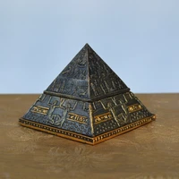 fashion egypt pyramid model tourist souvenirs