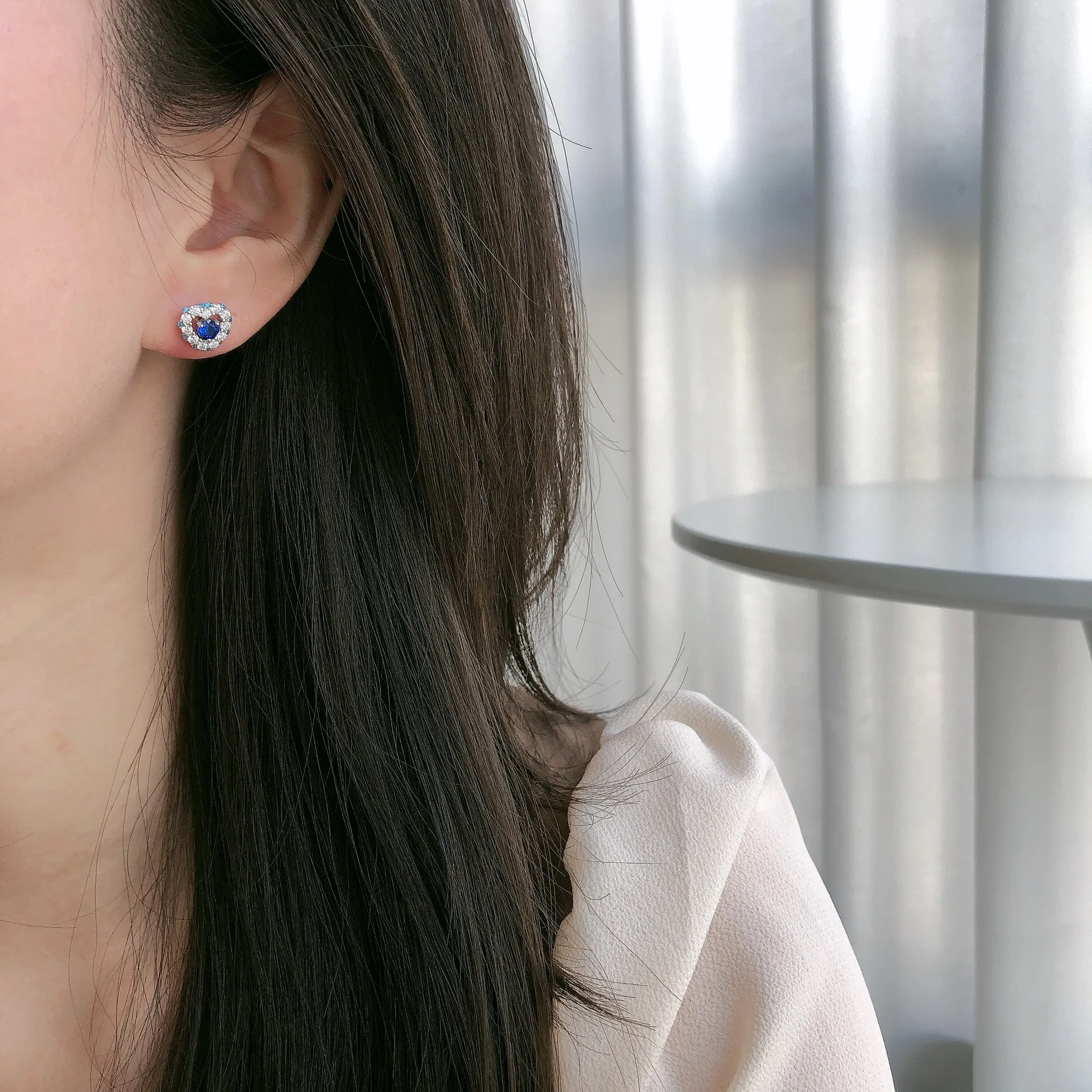 Женские серьги-гвоздики из серебра 100% пробы с цирконом | Украшения и аксессуары