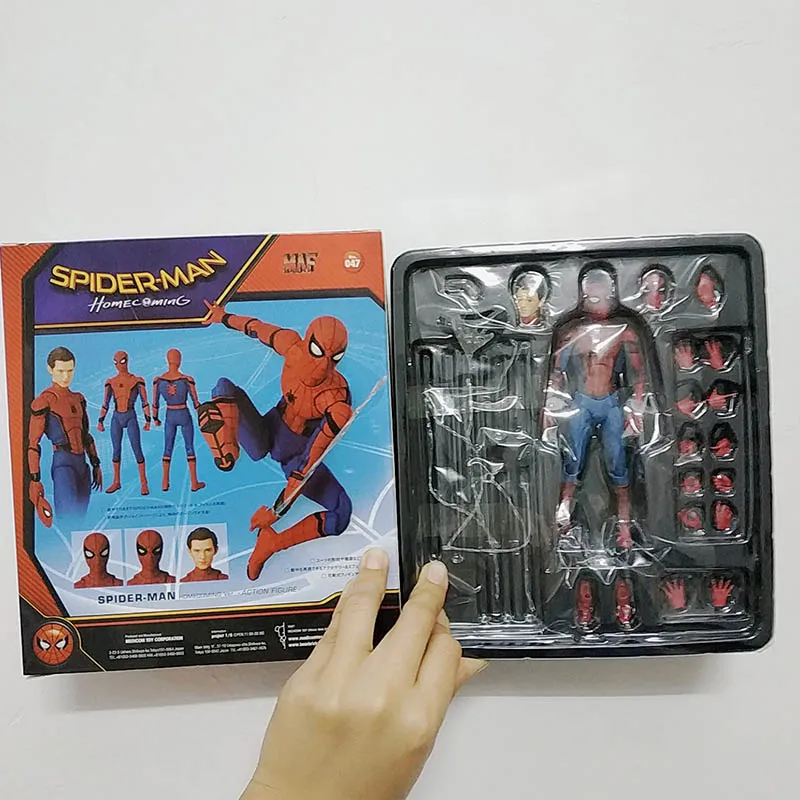 Mafex 047 человек Питер Паркер возвращение версия Лига Справедливости фигурку