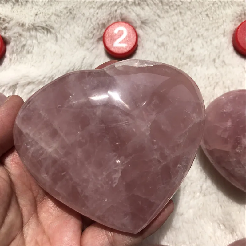 Натуральный большой розовый кварцевый кристалл любящее сердце камни целебные