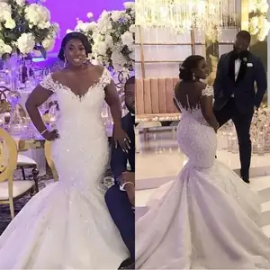 African Plus Size Mermaid Wedding Dresses Off Shoulder Lace Appliques Beaded Sheer Button Back Court Train Bridal Gowns 2022