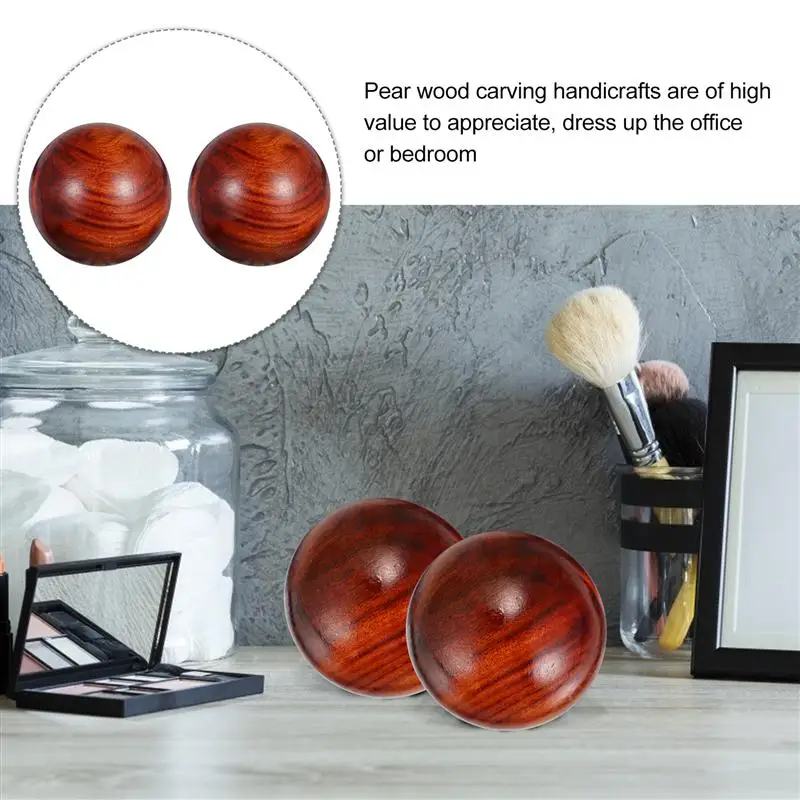 

2pcs Wooden Adult Carving Practical Handicraft Hand Balls Acupoint Massager Massage Balls