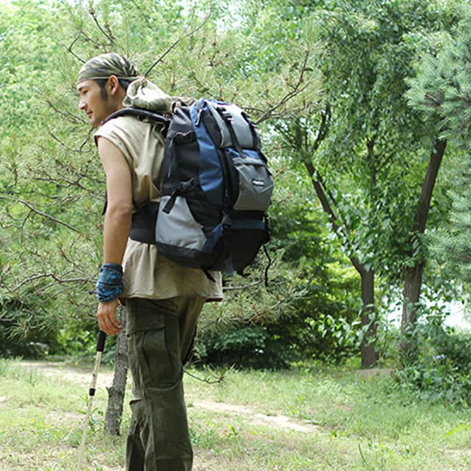 

40L Outdoor Sport Backpack Mountaineering Outdoor Travel Shoulder Bag Men Women Student Backpack Hiking Traveling Backpack