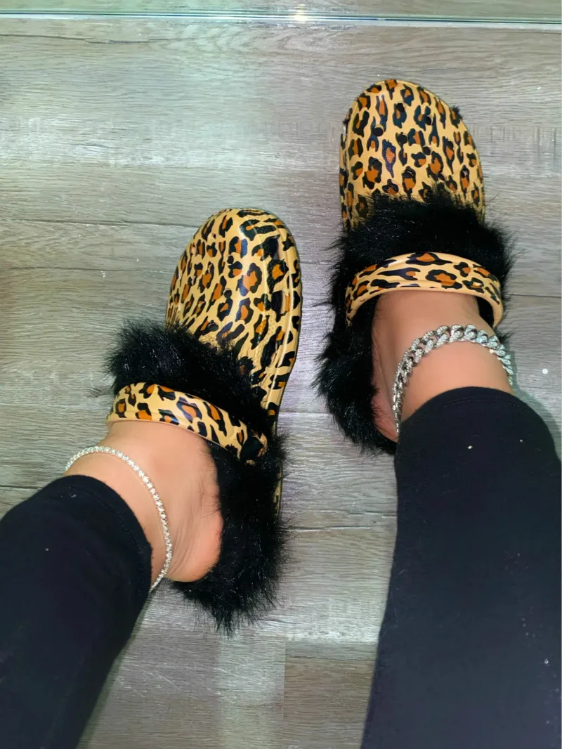 

2021 Spring Candy Color Furry Home Slippers Hole Shoes Large Size Sandals Wholesale Comfortable All-match Slippers Fashion