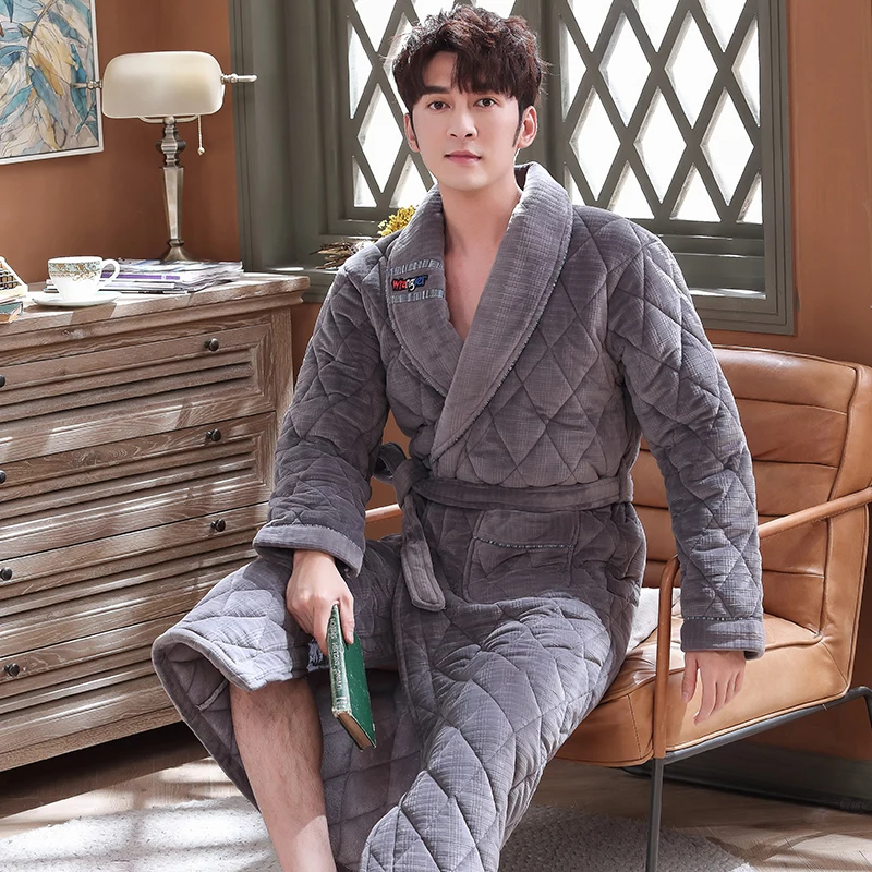 

Men Robe Winter Warm Bathrobe 3 Layer Padded Long Sleeve Solid Velvet Kimono Mens Night Dress Gown Luxury Men Robe Winter Kimono