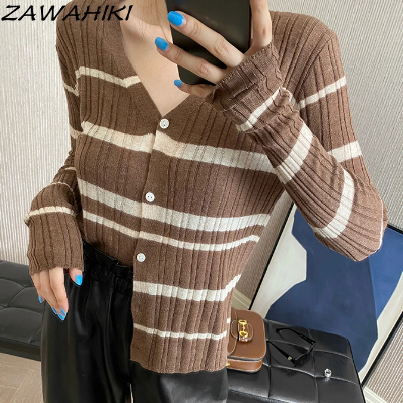 

ZAWAHIKI Black and White Stripes French Temperament Simple V-neck Thin Knit Cardigan Women Autumn Winter Long Sleeve Sweater