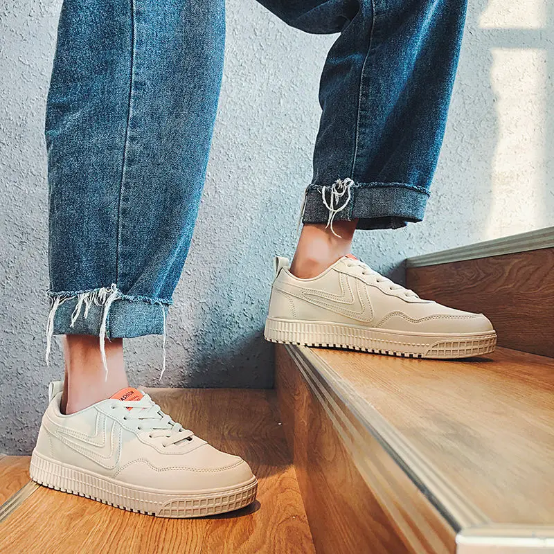 

Low-top Men's Board Shoes Black Beige Waterproof Vulcanized Shoes Classic White Shoes Zapatos Hombre Comfortable Skateboard Shoe