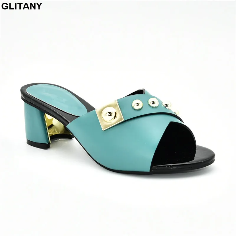 

Latest Design Plus Size Shoes Women Heel Womens Dress Shoes Open Toe Rhinestone Wedding Shoes Ladies Sandals with Heels Rubber