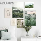 Плакат на холсте, с изображением весенней зеленой травы, с изображением горы, лошади, линий, скандинавские плакаты и принты для декора гостиной