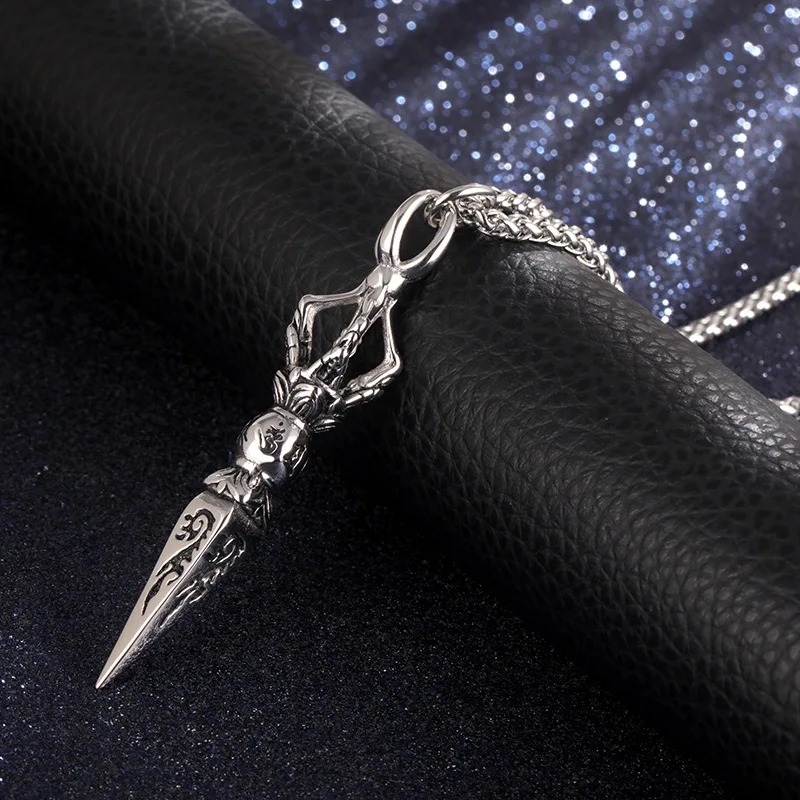 2021 Лидер продаж Оформление c резными выемками снаружи Цепочки и ожерелья