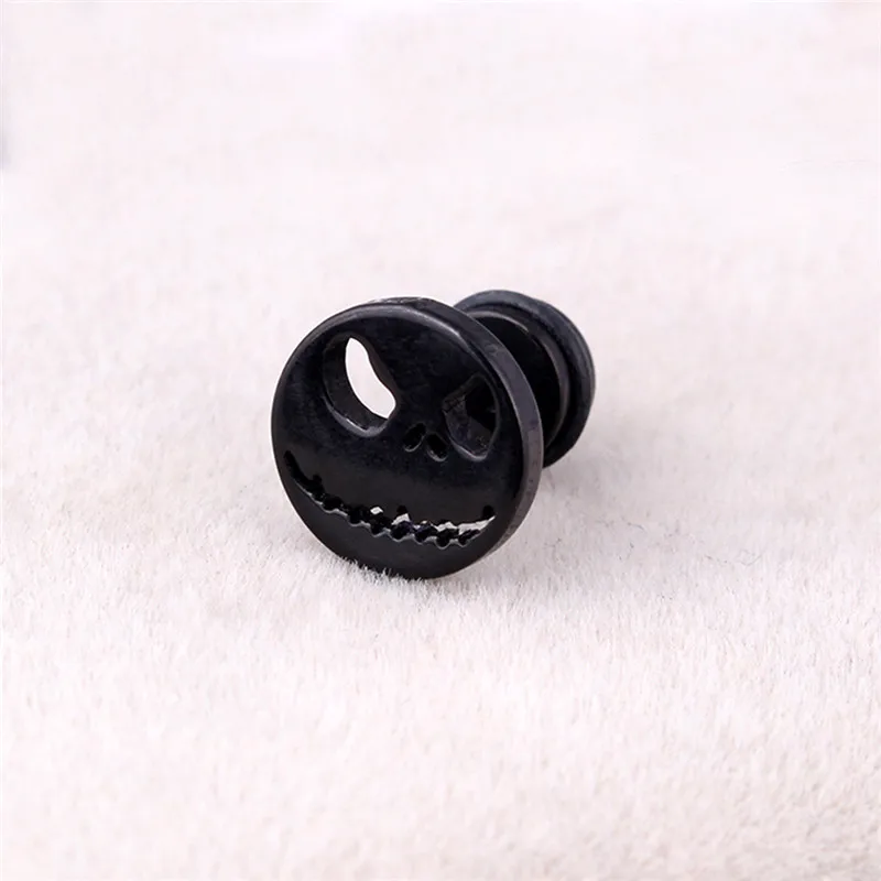 

1Pcs Skull Ghost Face Fake Ear Stud Retro Gothic Punk Style Earrings Women Fashion Jewelry Gifts 3 Colors