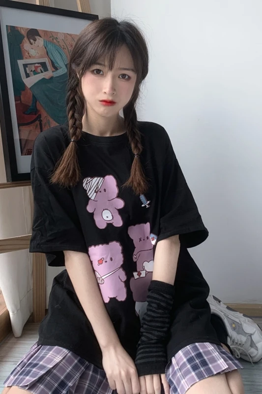 

Japanese Retro Dark Cartoon Bear Printed Loose-Fit Short-Sleeved Student Mid-Length T-shirt Top for Women school girl uniform