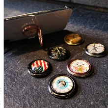 The round mobile phone holder is suitable for iPhone 12 pro Huawei Samsung car holder retro flag ring mobile phone holder