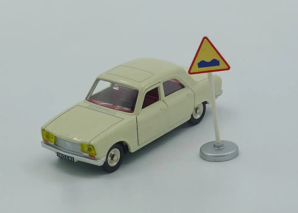 Atlas Dinky Toys 1428 PEUGEOT 304 Berline+ 508 DAF 850 Berline 1:43 литой автомобиль
