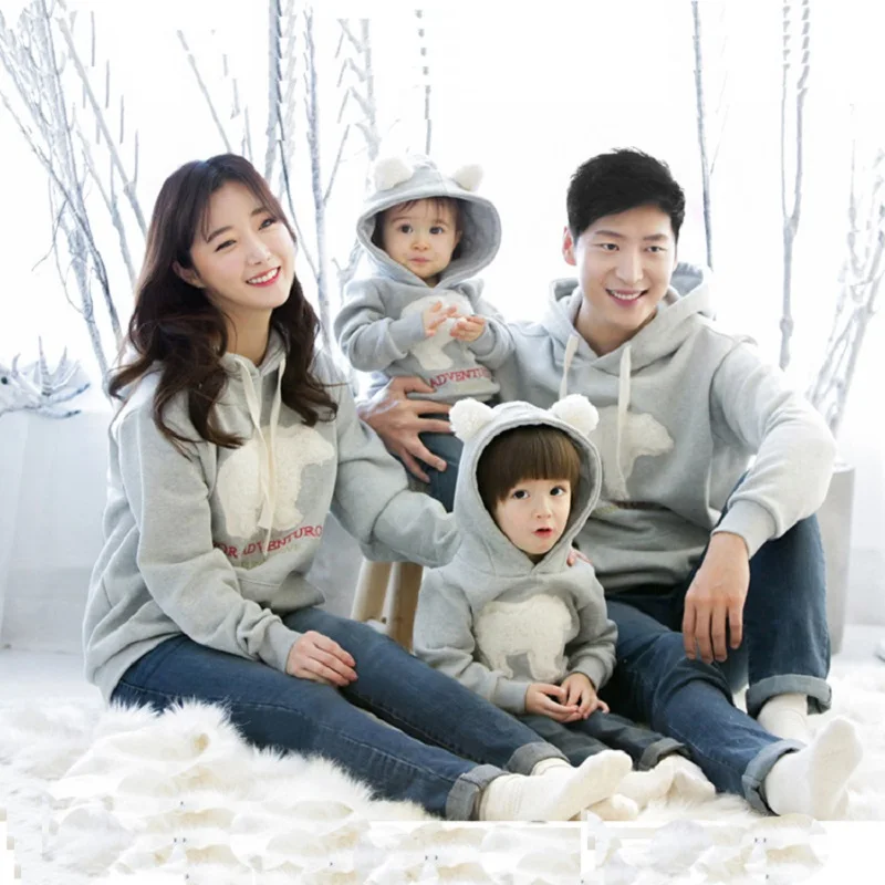 Семейные Рождественские свитера пижамы рубашки с капюшоном для мамы папы