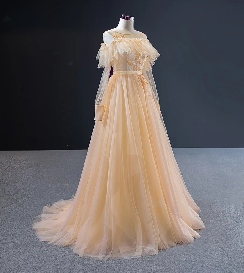 Женское вечернее платье с длинным рукавом круглым вырезом и шлейфом | Свадьбы