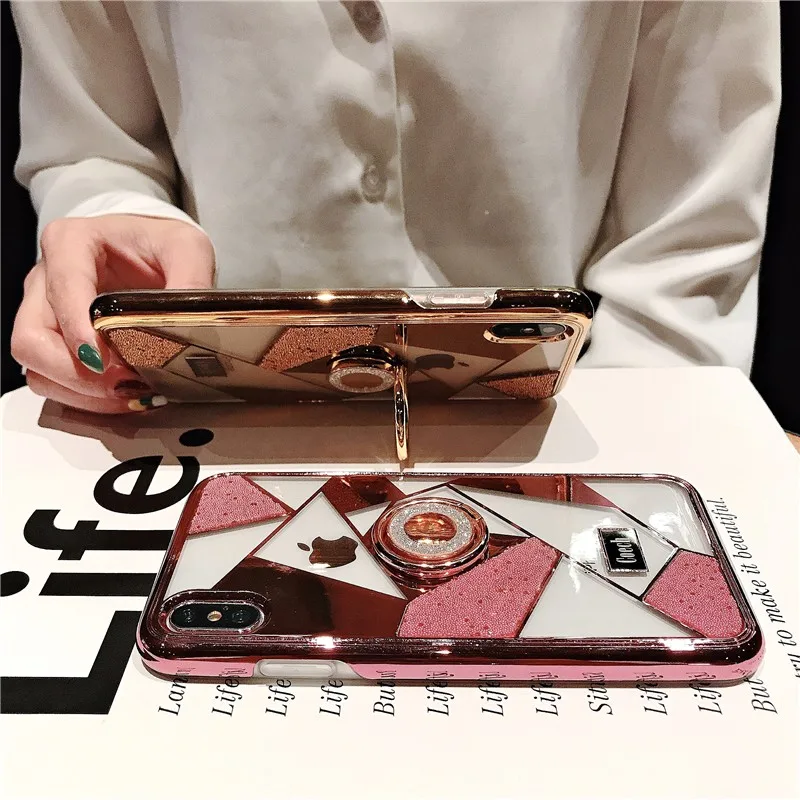 

Fashion Triangle Crystal Diamond Phone Cover Case For Iphone X 11 Pro Xs Max Xr 10 8 7 6 6s Plus Se 4.7 Luxury Hard Coque Fundas