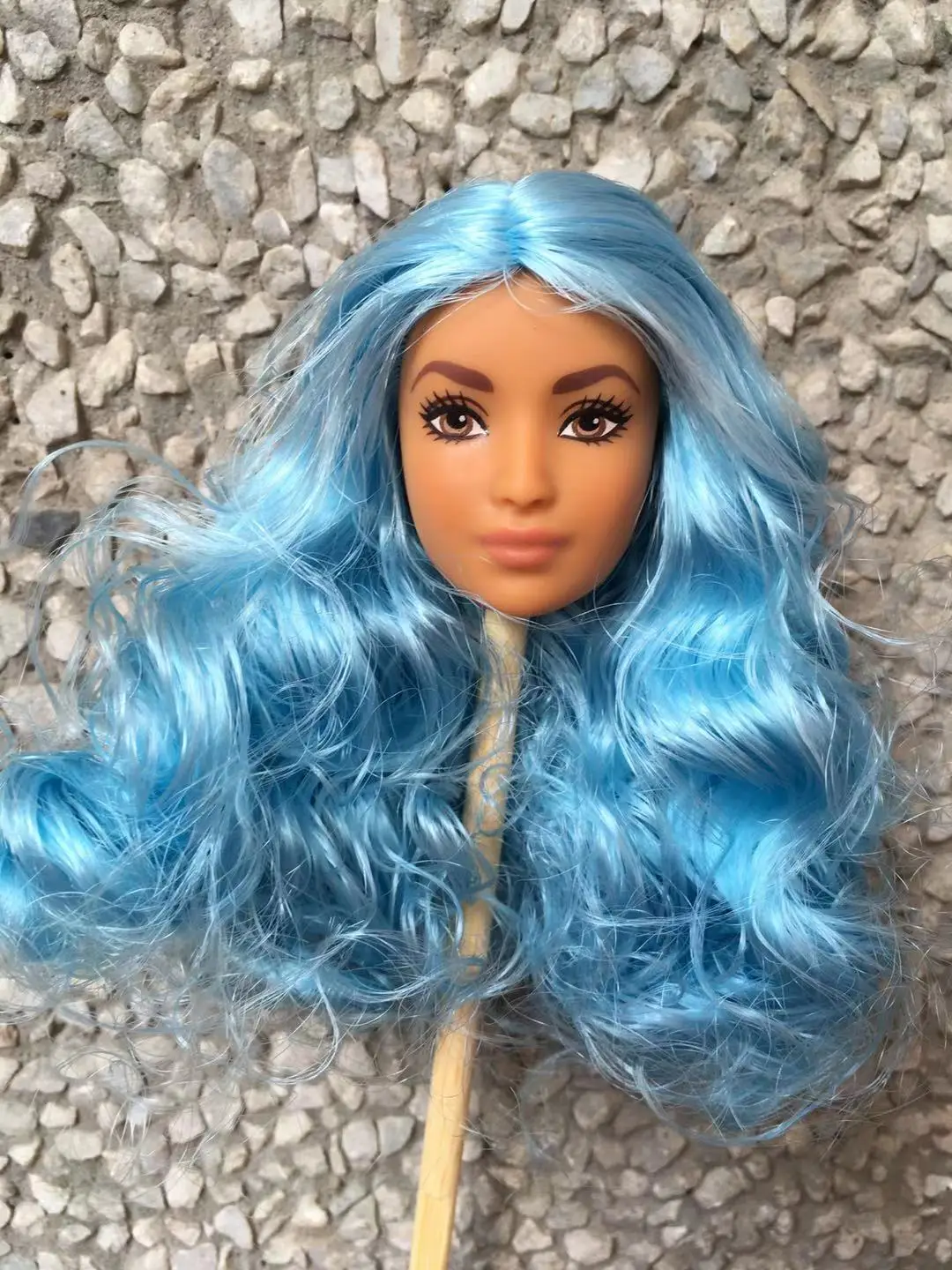 

Rare Collection Doll Head Black Brown White Skin Doll Heads Long Colorful Hair Asia Face Princess Half Shaved Hair Doll Heads