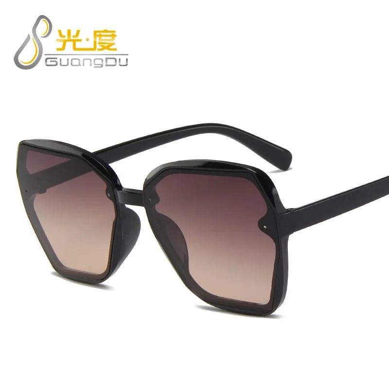 

Big Frame Cool Sunglasses Fashion Sunglasses Trendy Ocean Glasses Men and Women Retro Sunglasses