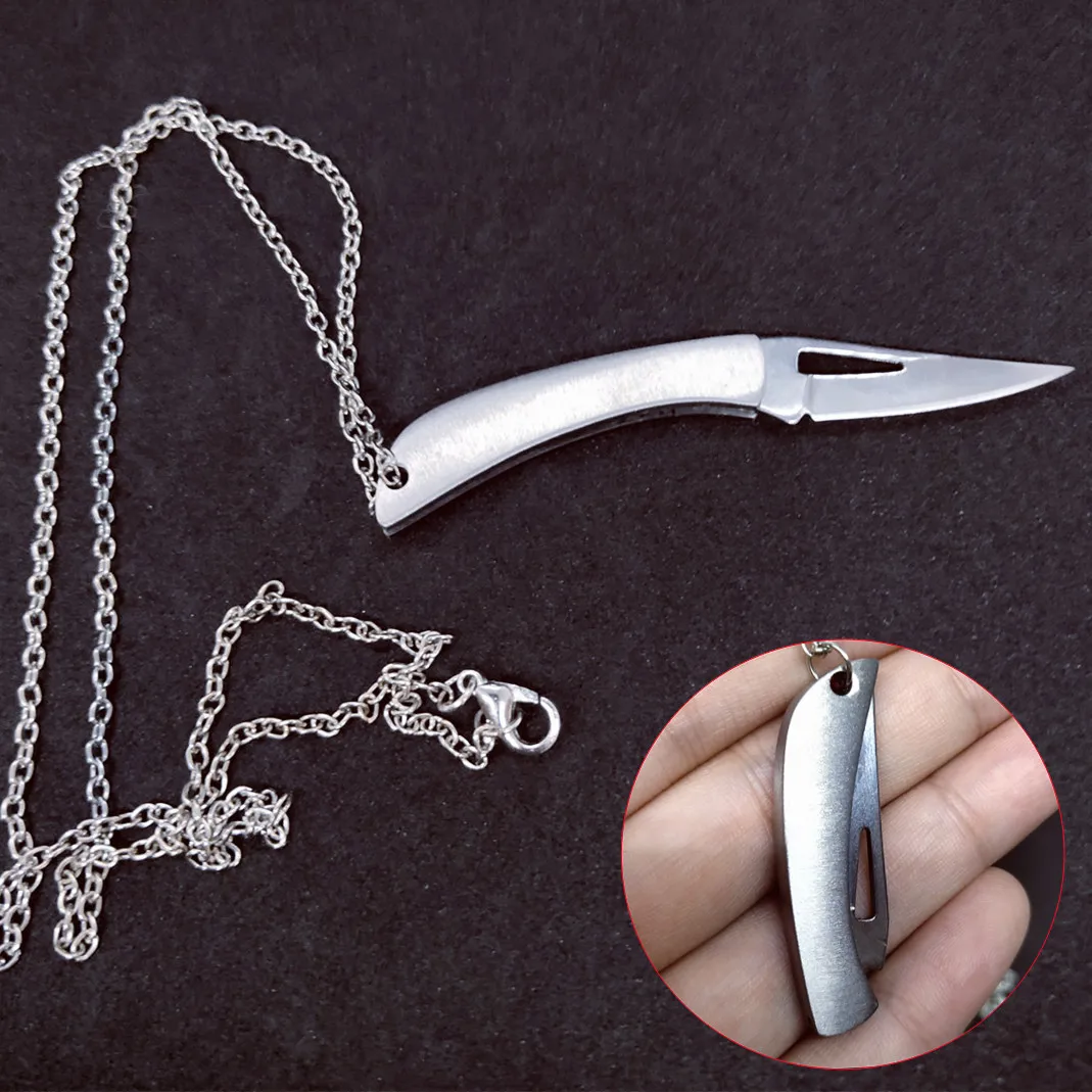 

Metallic necklace Cool style Mini knife pendant Small tool pendant necklace For Men and Women Necklace Accessories Creative Gift